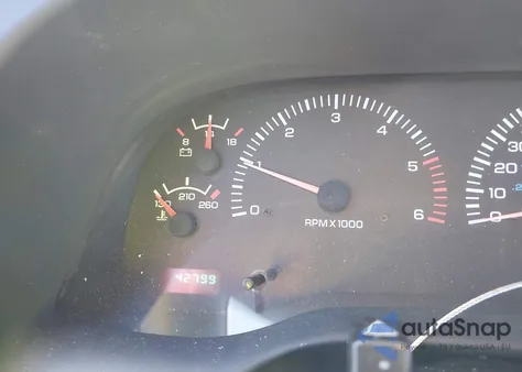 2000 Dodge Ram 1500 St z USA, uszkodzony, nr VIN 1B7HC16YXYS626796